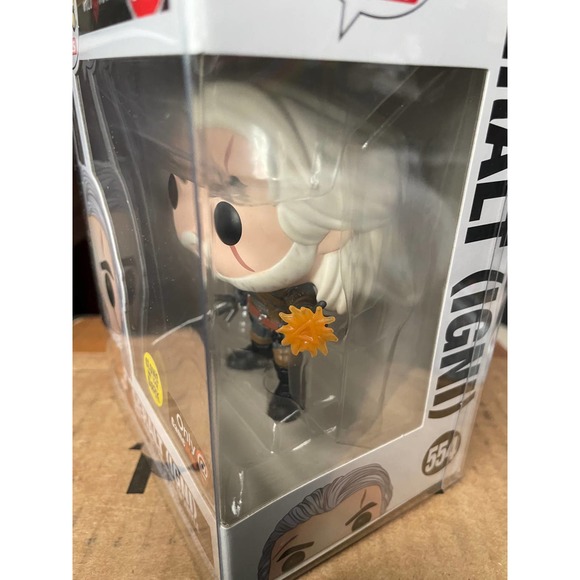 Funko Pop! The Witcher (Wild Hunt): Geralt (GITD) - Picture 7 of 14